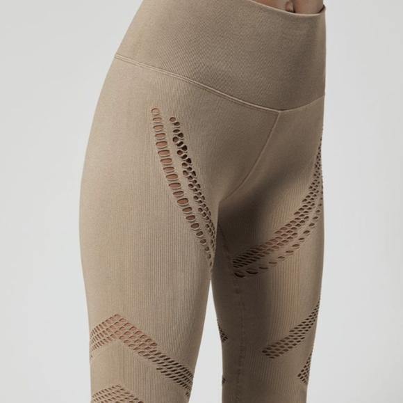 Alo radiance leggings - Picture 5 of 7